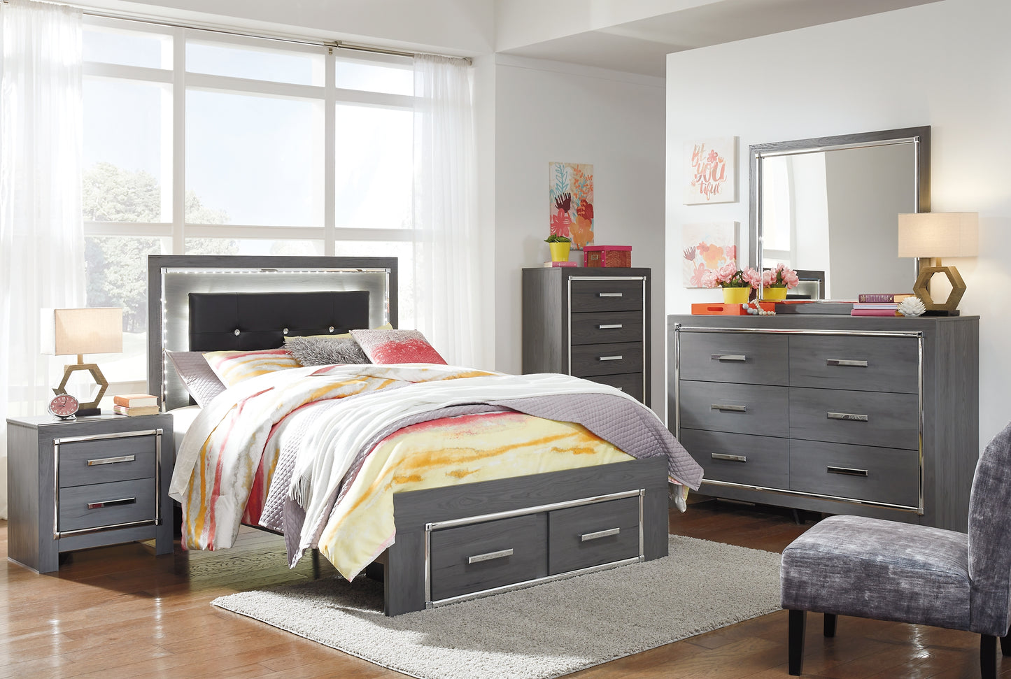 Lodanna Full Panel Bed with 2 Storage Drawers with Mirrored Dresser, Chest and Nightstand